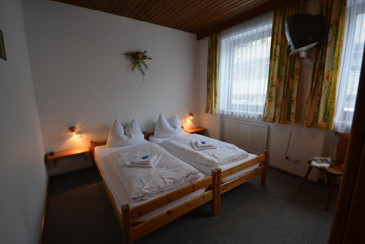 Haus Alpina By Chatel Reizen Bed & Breakfast Grossarl Room photo